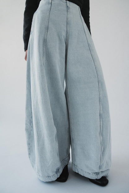 Jeans balloon de tiro alto